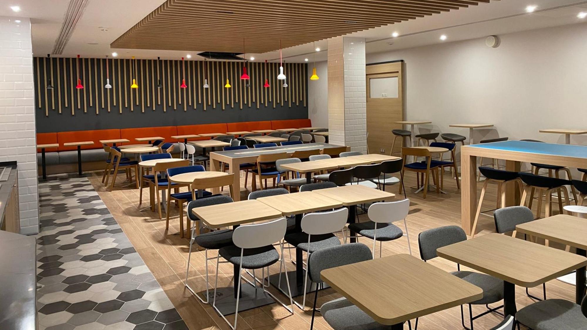 Holiday Inn Express - Nice - Grand Arenas By Ihg Exterior photo